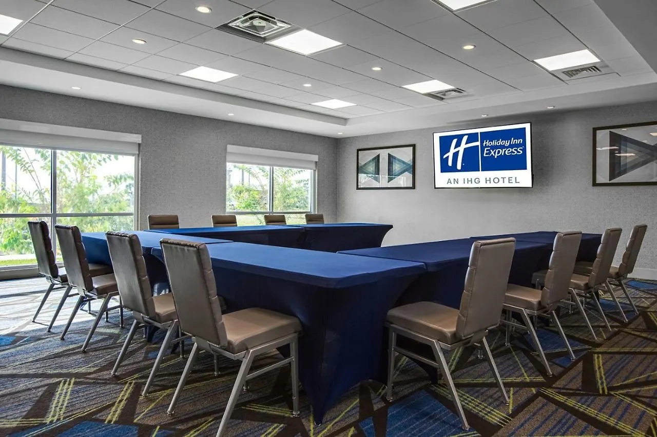 Holiday Inn Express & Suites Sanford - Lake Mary By Ihg Hotel