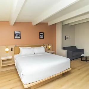 Ramada By Wyndham Orlando South *** Davenport